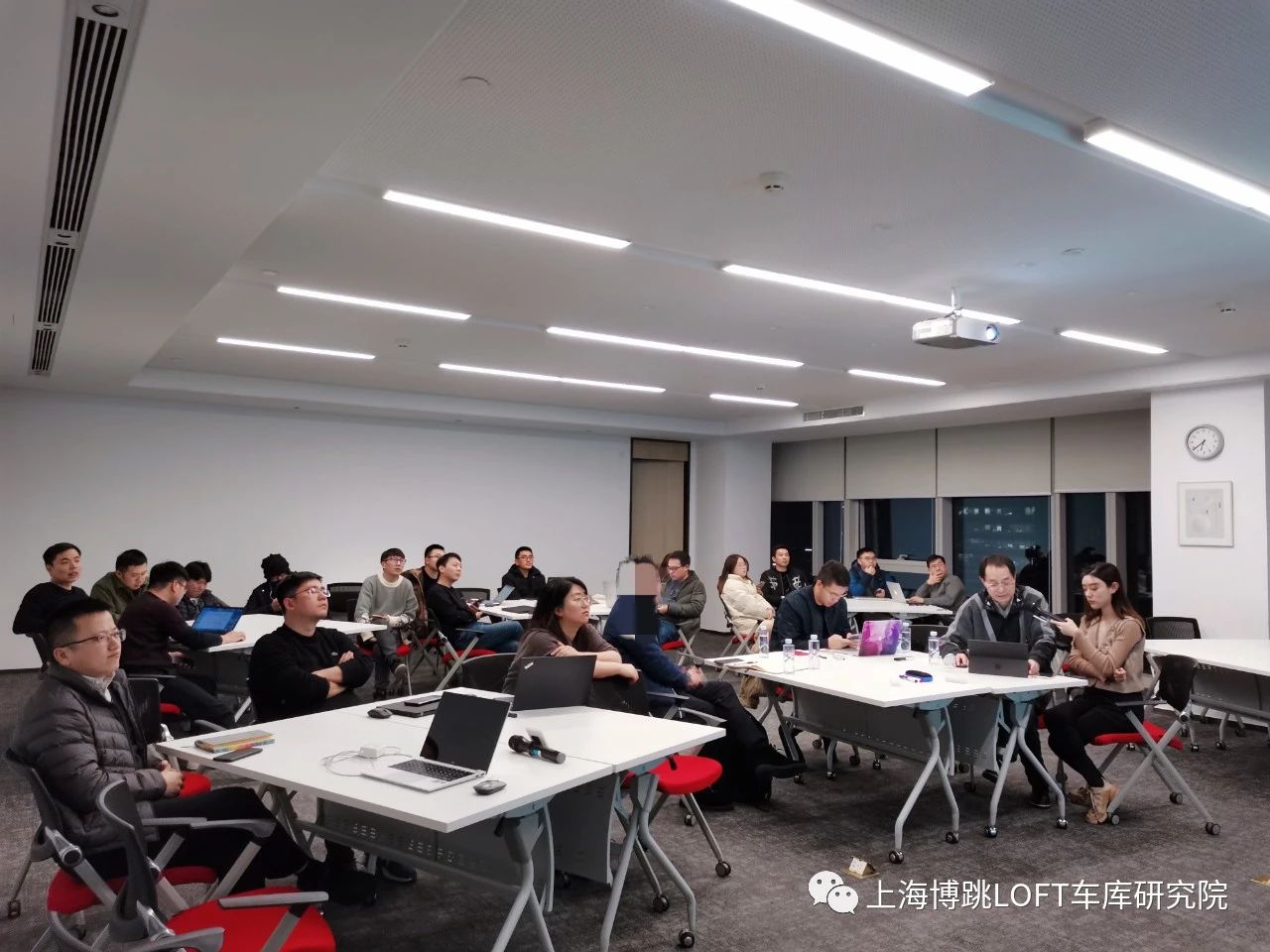 丽水杭州LOFT车库专题会